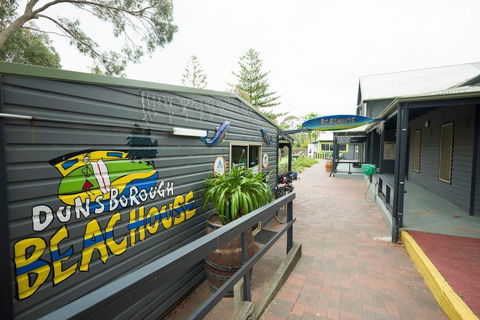 Dunsborough Beachouse YHA Backpackers - Accommodation Asia 6