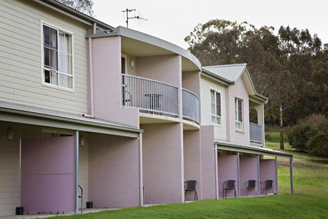 BATHURST GOLDFIELDS MOTEL On MOUNT PANORAMA - Accommodation Guide 3
