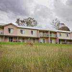 BATHURST GOLDFIELDS MOTEL On MOUNT PANORAMA - Accommodation Guide 0