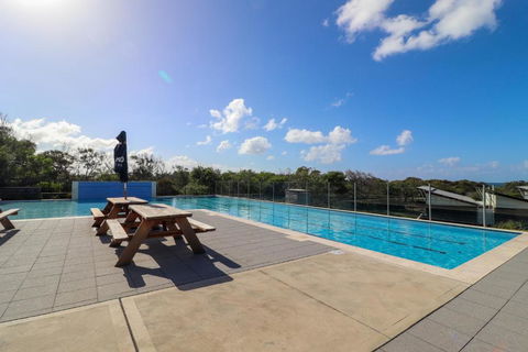 Seaside Escape - Accommodation Guide 1