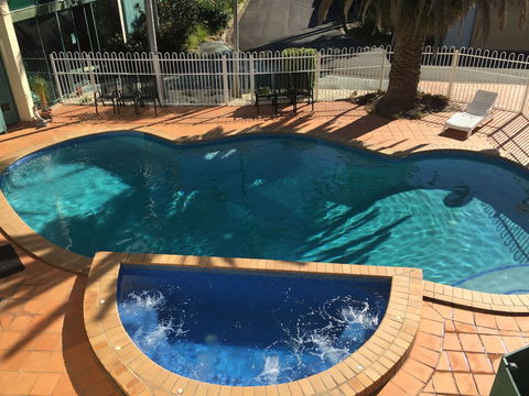 Comfort Hotel Pacific Cleveland - Accommodation Asia 2