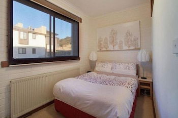 Lawlers 20 - Accommodation Asia 5