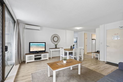 President - Q Stay - Accommodation Asia 6