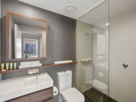 Lucid Living Brisbane - Accommodation Asia 5