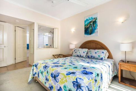 Taste Of The Tropics - Accommodation China 0