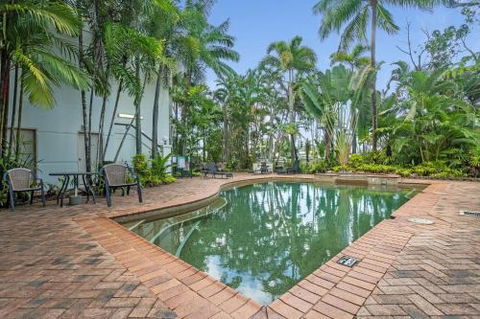 Taste Of The Tropics - Accommodation China 5