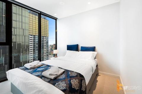 IFSuites (IFSTAYS) Light House Apartment - Accommodation Guide 1