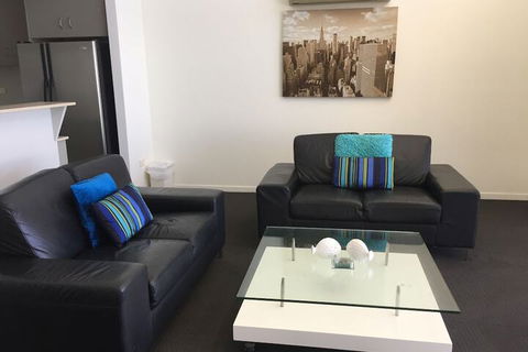 Regent Place Apartments - Accommodation Guide 6
