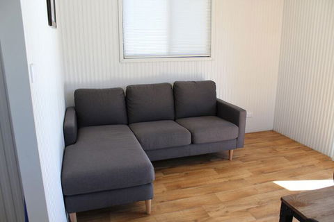 Riverglade Caravan Park - Accommodation Guide 2