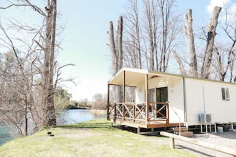 Riverglade Caravan Park - Accommodation Guide 0