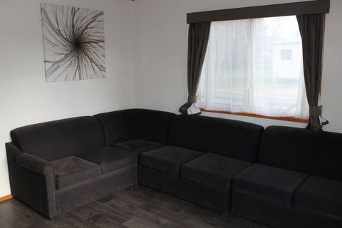 Riverglade Caravan Park - Accommodation Guide 6