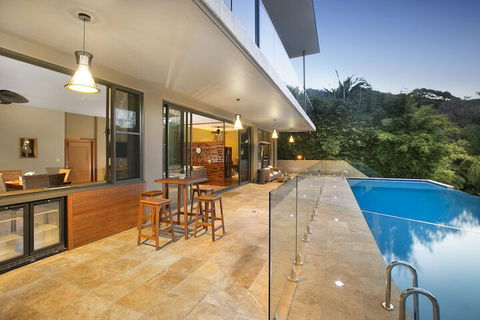 Lyndon Haven - Accommodation Asia 4