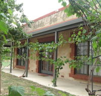 Under the Vines - Accommodation Asia