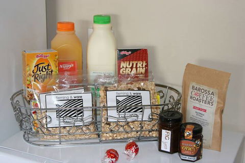 Under The Vines - Accommodation China 6