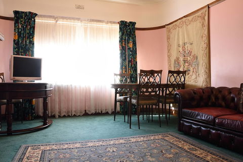 Apartments Downtown - Accommodation Asia 4