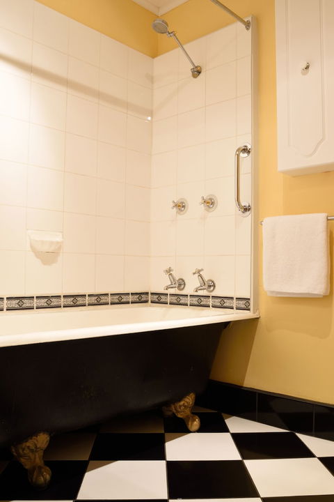 Apartments Downtown - Accommodation Asia 3