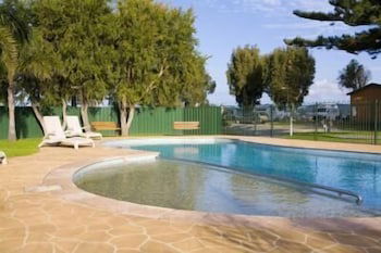 BIG4 Batemans Bay At Easts Riverside Holiday Park - Accommodation Asia 1
