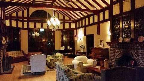 Petersons Armidale Winery & Guesthouse - Accommodation Asia 2