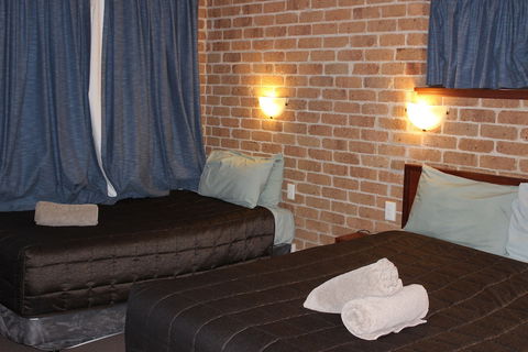 Acacia Motor Inn Armidale - Accommodation Asia 3