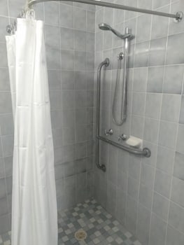 Sandstock Motor Inn Armidale - Accommodation Guide 6