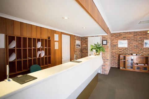 Club Motel - Accommodation Asia 4
