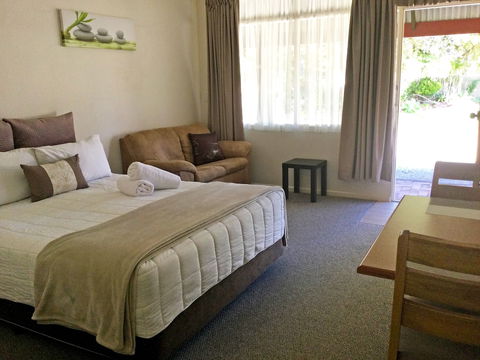 Alstonville Settlers Motel - Accommodation China 6