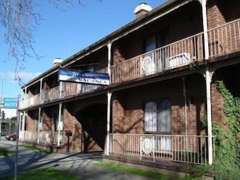Albury Townhouse Motel - Accommodation Guide 1