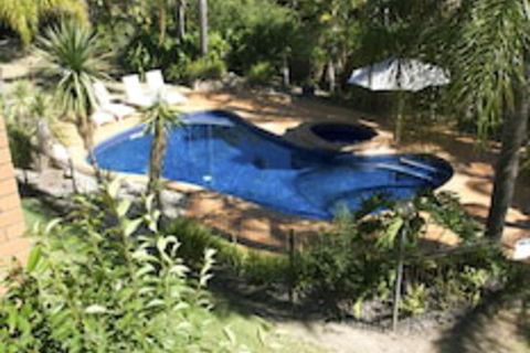 Crystal Fountain Motel Albury - Accommodation Guide 0