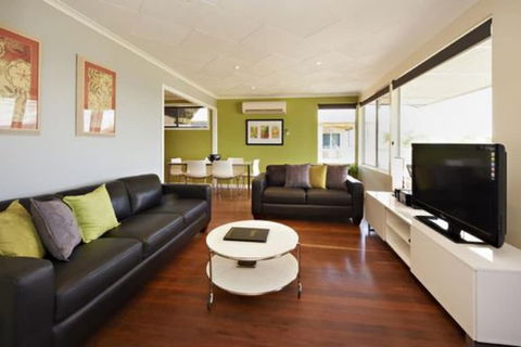 Albany Harbourside Apartments And Houses - Accommodation Guide 6