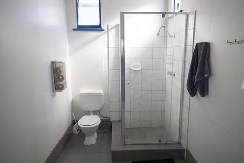 Albany Bayview Lodge YHA - Accommodation Guide 7