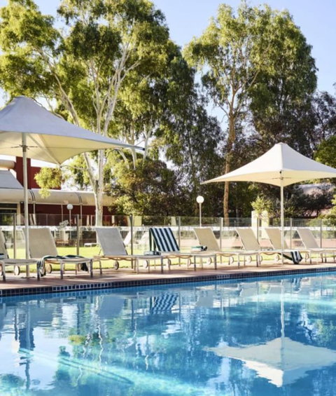 Desert Gardens Hotel - Accommodation Guide 2