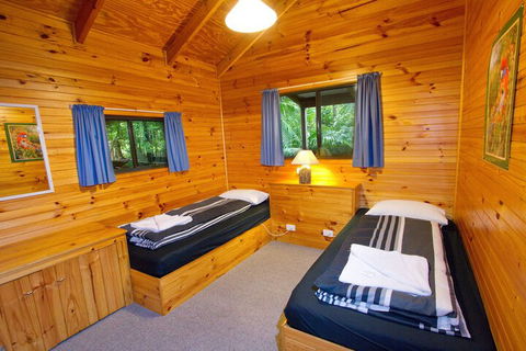 Mt Glorious Getaways - Accommodation Asia 6