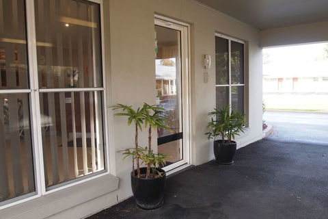 Alexander Cameron Suites - Accommodation Asia 6