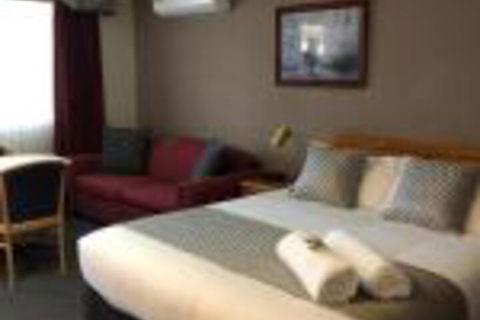 Highlands Motor Inn - Accommodation Guide 0