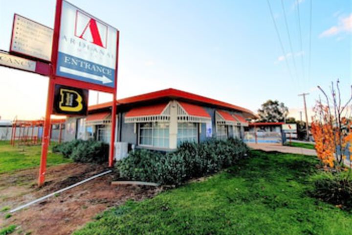 West Wyalong NSW Accommodation Asia