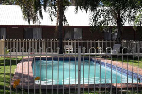 Major Mitchell Motel - Accommodation Asia 3