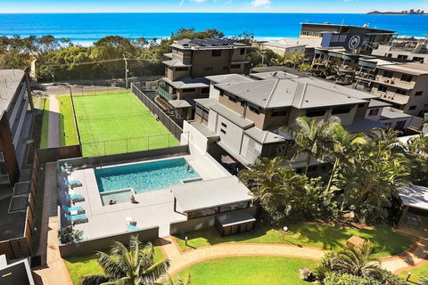 Majorca Isle Beachside Resort - Accommodation Asia 6