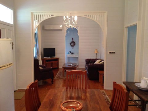 Mango Hill Farm - Accommodation Guide 2