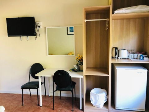 Jurien Bay Hotel - Accommodation Asia 4