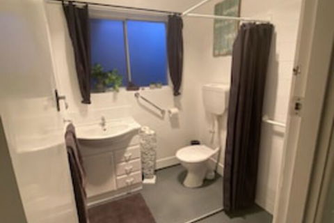 Apartment On Tennyson - Accommodation Asia 0