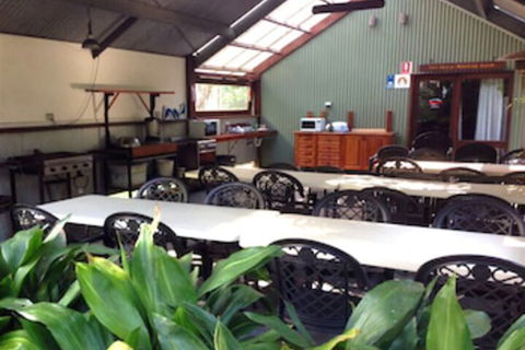 The Oasis At One Mile Beach - Accommodation Guide 4