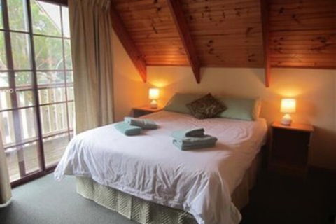 Kittys Place - Accommodation Asia 6