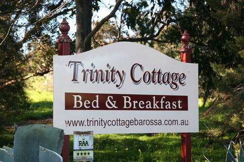 Trinity Cottage - Accommodation Asia 1