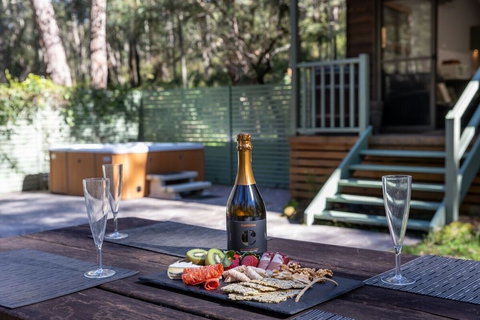 Cottages On Mount View - Accommodation Guide 2