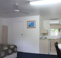 Mango Tree Motel