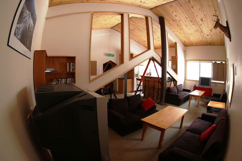 Sugarbush Lodge & Apartments - Accommodation Asia 5
