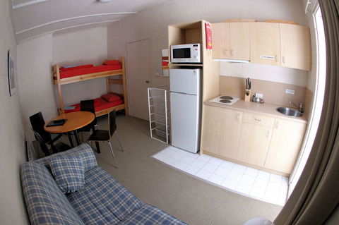 Sugarbush Lodge & Apartments - Accommodation Asia 2