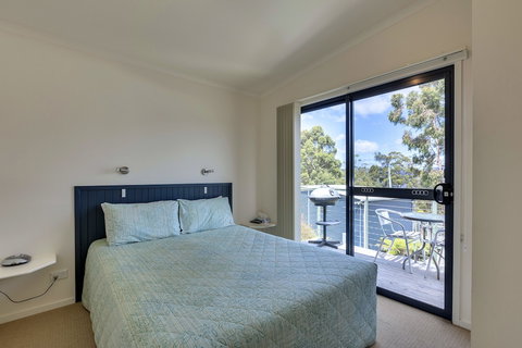 Port Huon Cottages - Accommodation Guide 3