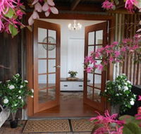 Milton Country Retreat The Chocolate Cottages - Accommodation Asia
