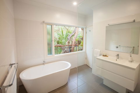 The Mill Apartments - Accommodation Asia 6